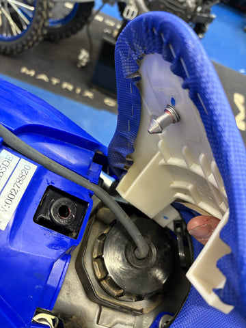 Quick Seat Release – Yamaha YZ250F & YZ450F